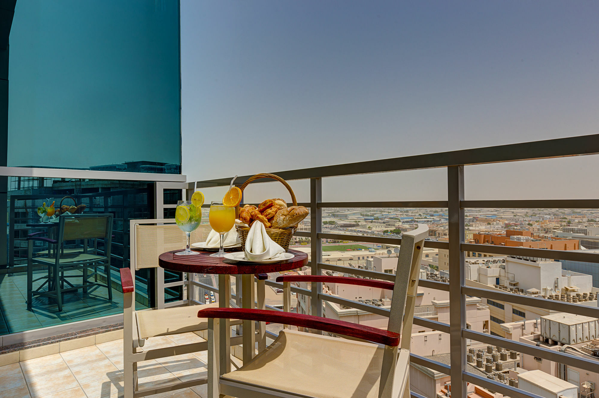 Abidos Hotel Apartamento Al Barsha Dubái Exterior foto