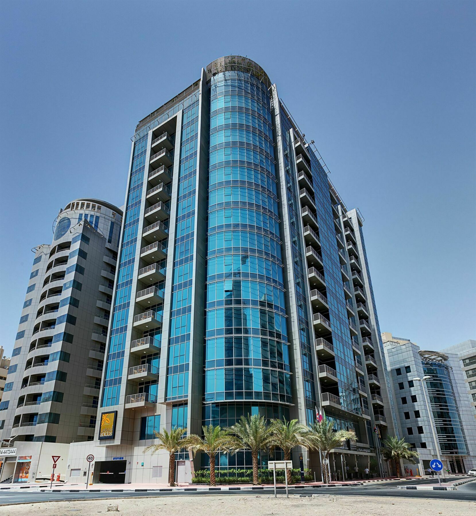 Abidos Hotel Apartamento Al Barsha Dubái Exterior foto
